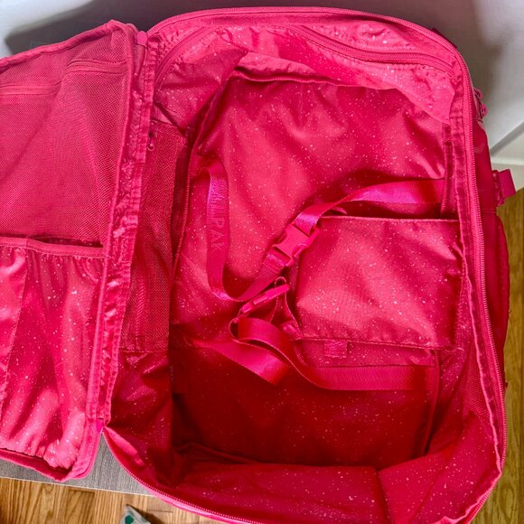 Calpak Terra 26L Duffel Backpack Dragonfruit color – Excellent Condition - Picture 6 of 9